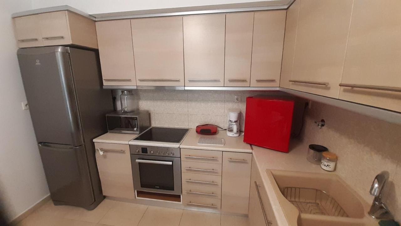 Villa Maria Louiza Near Airport Ártemida Kültér fotó