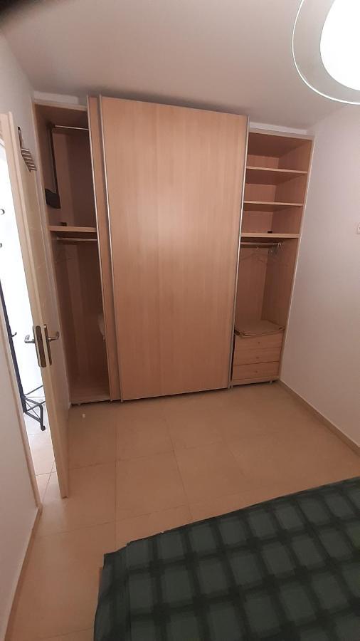 Villa Maria Louiza Near Airport Ártemida Kültér fotó