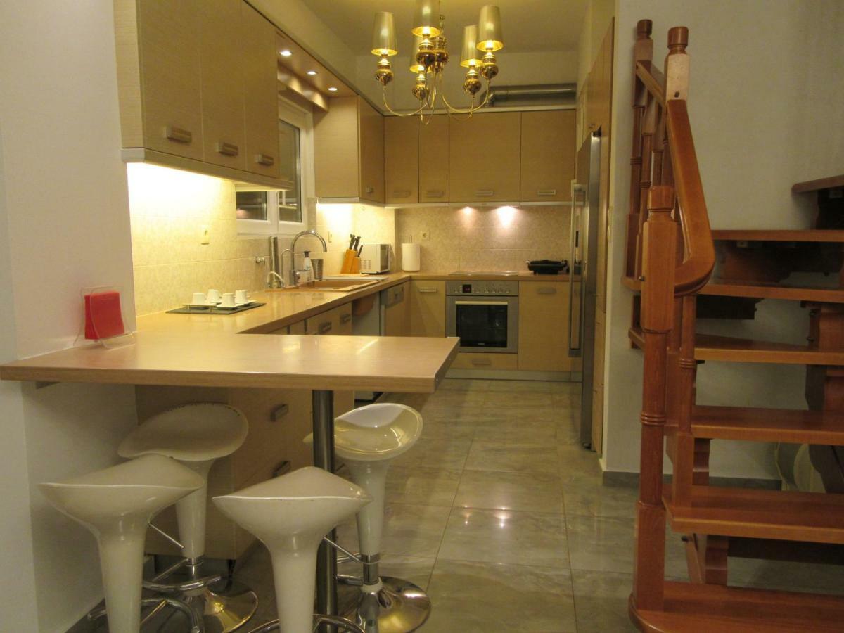 Villa Maria Louiza Near Airport Ártemida Kültér fotó
